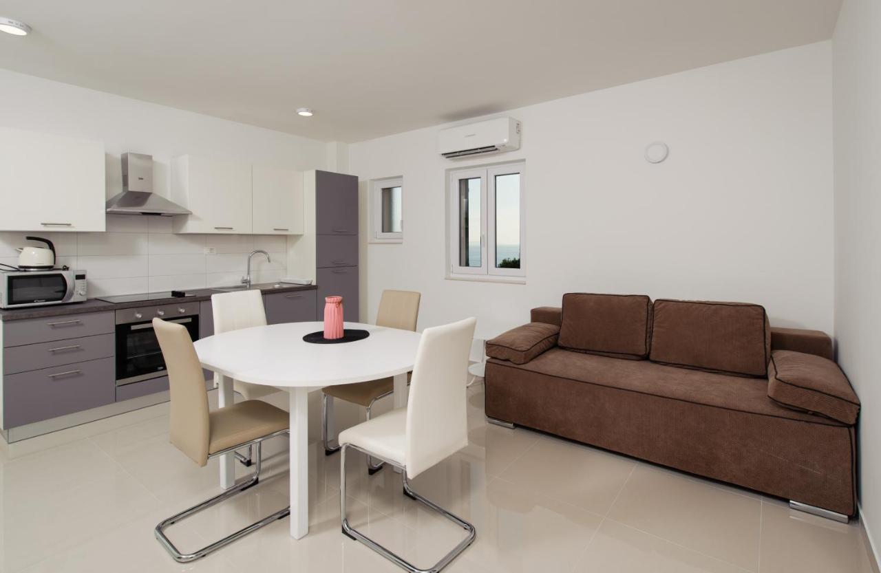 Nera Lux Apartment โปดสตรานา ภายนอก รูปภาพ